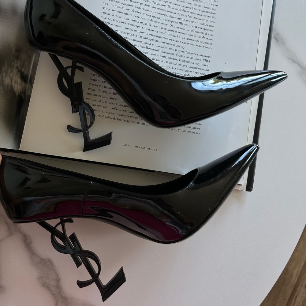 Almost new YSL “OPYUM” heels